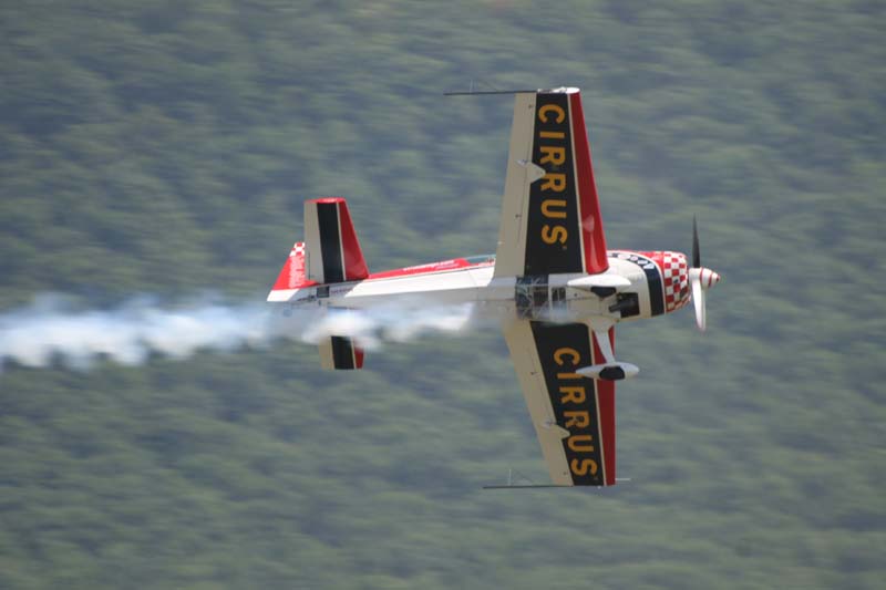 Cirrus Extra 300.jpg