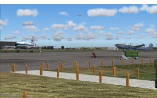 EGLK Blackbushe-3 1957.jpg