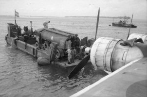 Sunderland Refuelling.jpg