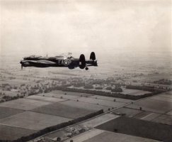 EA-P PB522 49 Sqn.jpg