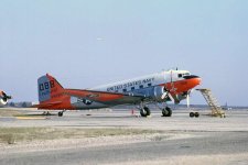 C-47H Skytrain (R4D-5) 39088.jpg