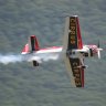 Cirrus Extra 300